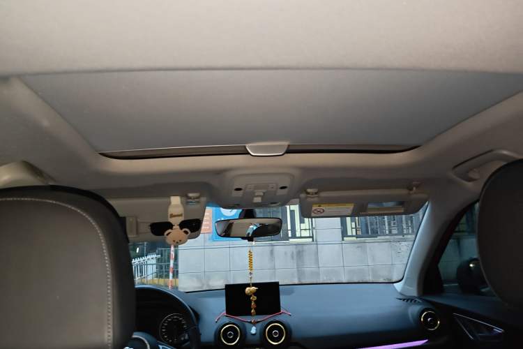 Used Audi Q2L 2021 35 TFSI Fashionable and Elegant Model Headliner