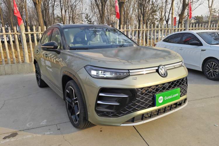 Used Volkswagen Tayron 2025 Tiguan L 380TSI 4Motion Luxury Easy Package