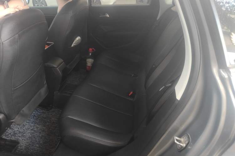 Used Peugeot 308 2016 1.6L Automatic Fashion Edition