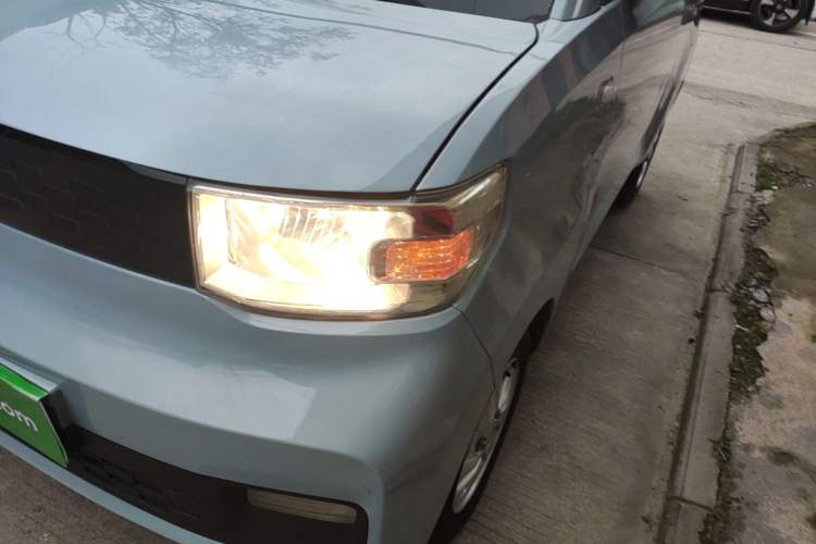 Used Wuling Hongguang MINIEV 2020 Zizai Version Lithium-NMC Left Front Headlight
