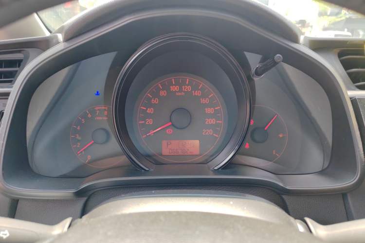 Used Honda Fit 2016 1.5L LX CVT Comfort Model
