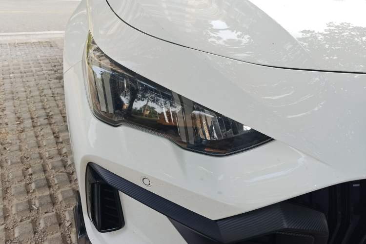 Used GAC Trumpchi EMPOW 2021 270T DCT J16 Version Right Front Headlight