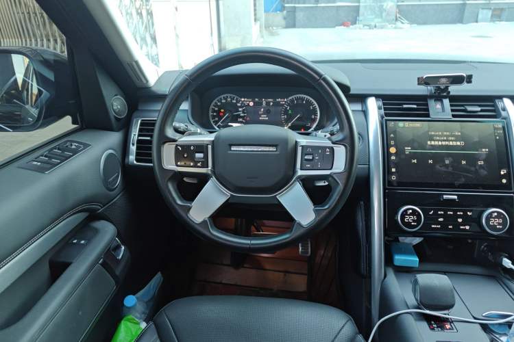 Used Land Rover Discovery 2023 360 PS R-Dynamic S
