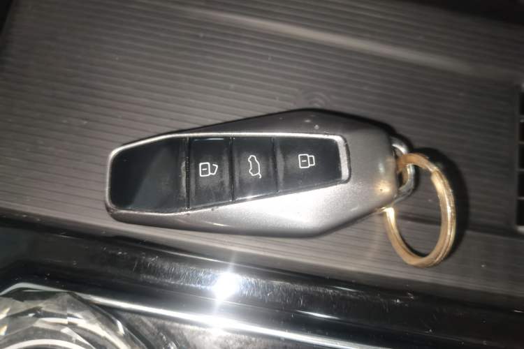 Used iCAR 03 2024 472km Four-Wheel Drive Long-Range Version
