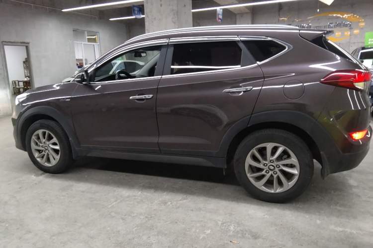 Used Hyundai Tucson 2015 1.6T Dual-Clutch Two-Wheel-Drive Smart Model
