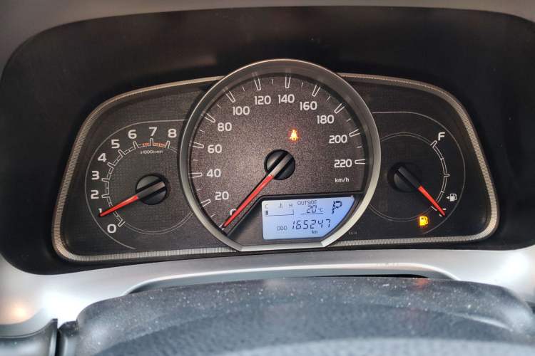 Used Toyota RAV4 2016 2.0L CVT Two-Wheel Drive Fashion Edition China V Standard Instrument Cluster