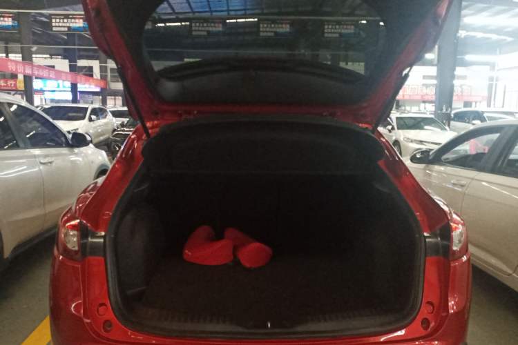 Used Mazda CX-4 2016 2.0L Automatic 2WD Blue Sky Dynamic Edition Trunk