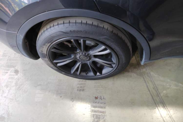 Used Tesla Model Y 2024 Rear-Wheel-Drive Version