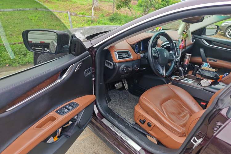 Used Maserati Ghibli 2014 3.0T Standard Edition Driver Seat