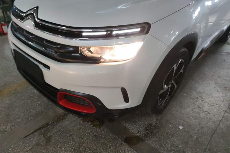 Used Citroen C5 AIRCROSS 2017 380THP Luxury Model Left Front Headlight