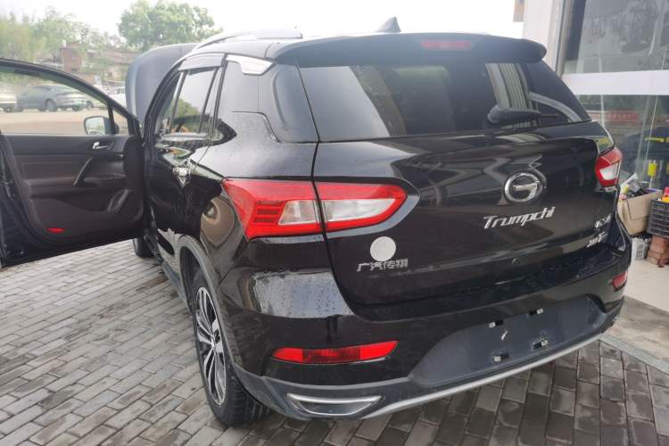 Used GAC Trumpchi GS4 2015 200T G-DCT Luxury Edition Exterior 2