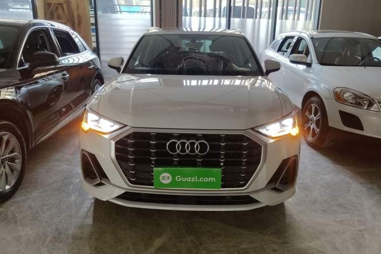 Used Audi Q3 2020 35 TFSI Fashion Dynamic Model