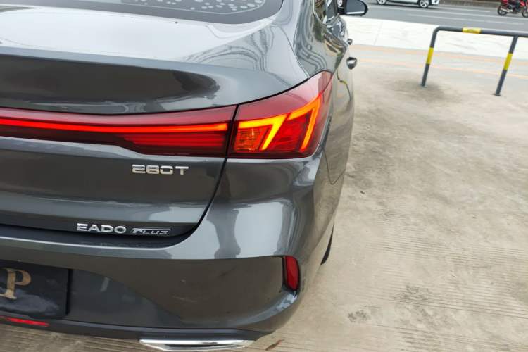 Used CHANGAN Eado 2022 PLUS Blue Whale NE 1.4T GDI DCT Prestige Edition
