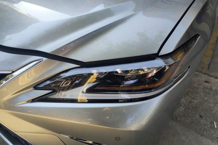 Used Lexus ES 2024 200 Premium Edition
