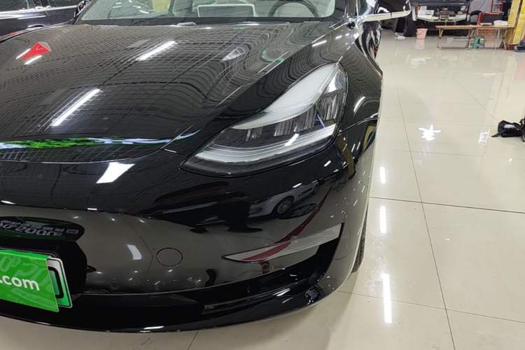 Used Tesla Model 3 2019 Long-Range Rear-Wheel-Drive Version