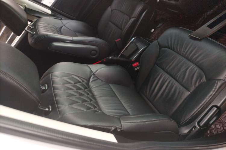 Used Honda Elysion 2019 2.0L Hybrid Luxury Edition