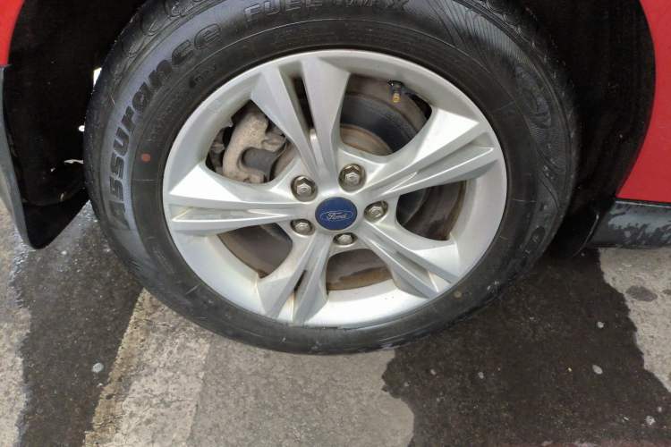 Used Ford Focus 2012 Hatchback 1.6L Automatic Fashion Edition