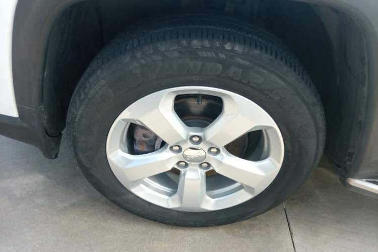 Used Jeep Compass 2017 200T Automatic Family Edition Exterior 4