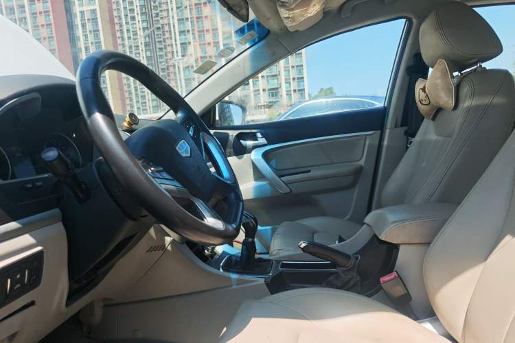 Used Geely Auto Emgrand 2016 Sedan 1.5L Manual Luxury Model