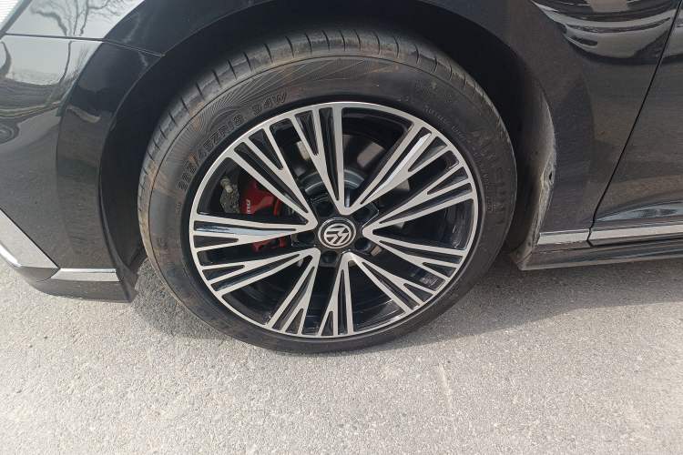 Used Volkswagen Magotan 2023 2 Million Units Commemorative Edition 330TSI DSG Luxury Version