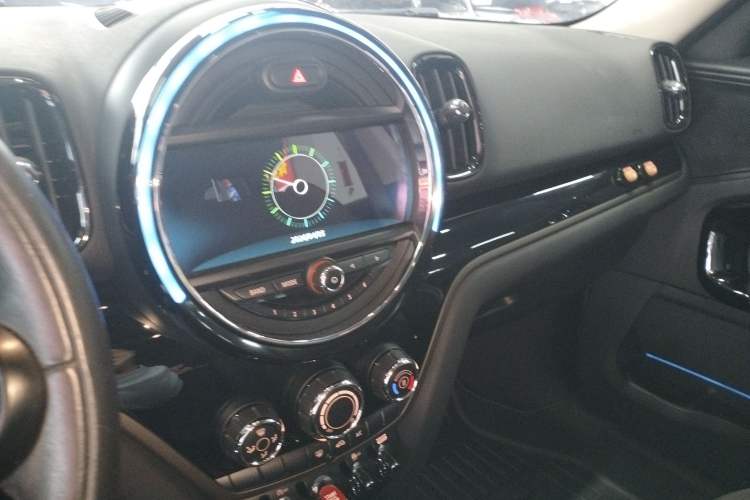 Used MINI Countryman 2018 1.5T COOPER ALL4 Classic Edition
