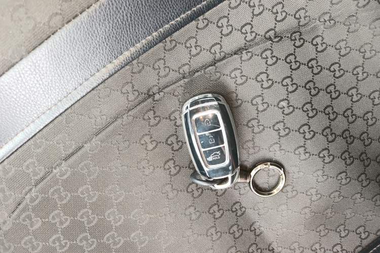 Used Hyundai ix35 2019 2.0L Automatic 2WD Zhiyong·Changxiang Edition China VI Standard Vehicle Key