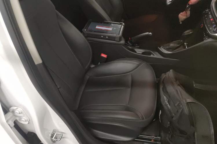 Used Buick GT 2021 Revised Version Flagship 1.5L Automatic Elite Edition Right Front Seat