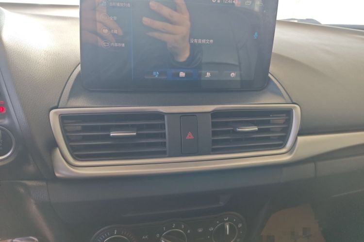 Used Mazda Mazda 3 Axela 2017 Sedan 1.5L Automatic Comfort Model Emission Standard China V
