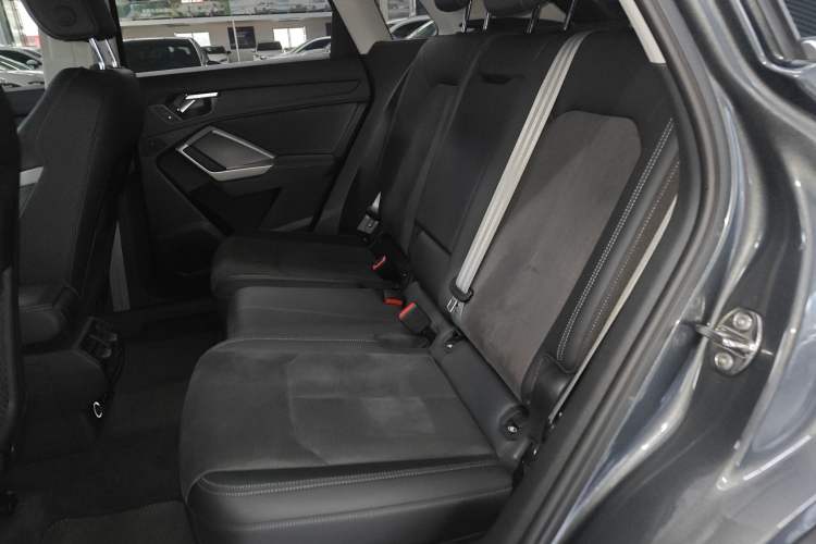 Used Audi Q3 2023 35 TFSI Fashion Dynamic Model (1.5T)
