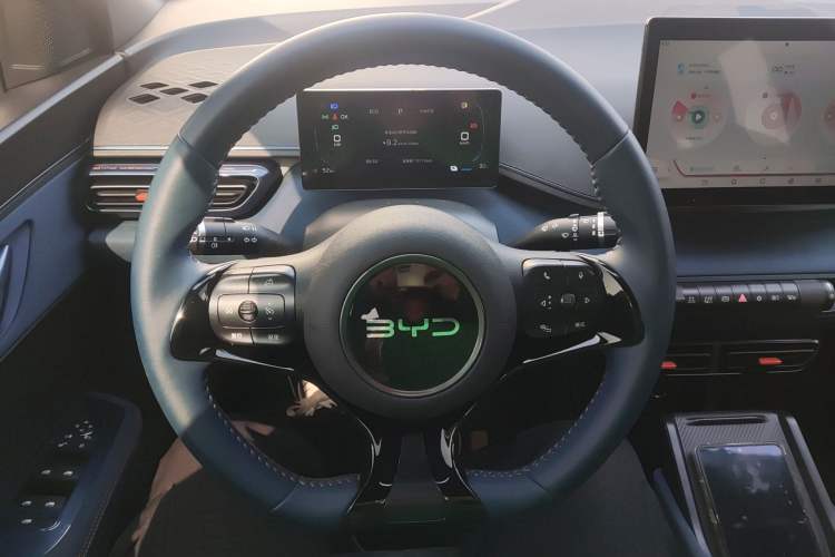 Used BYD Seagull 2025 305 km Free Version