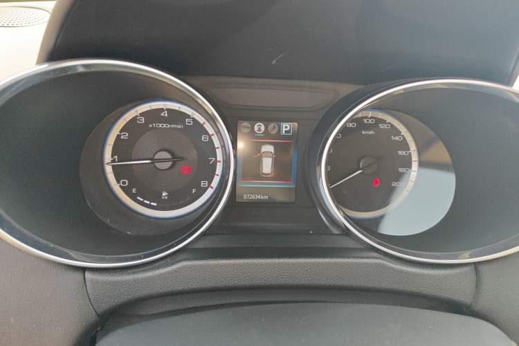 Used Dongfeng Aeolus AX4 2017 1.6L DCT Trendy Style