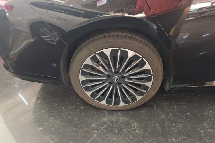 Used Nissan N7 2025 510 Max