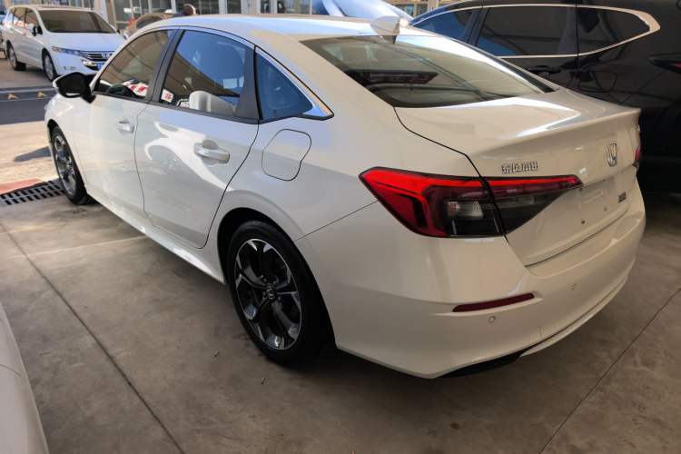 Used Honda Civic 2022 240TURBO CVT Dynamic Control Version