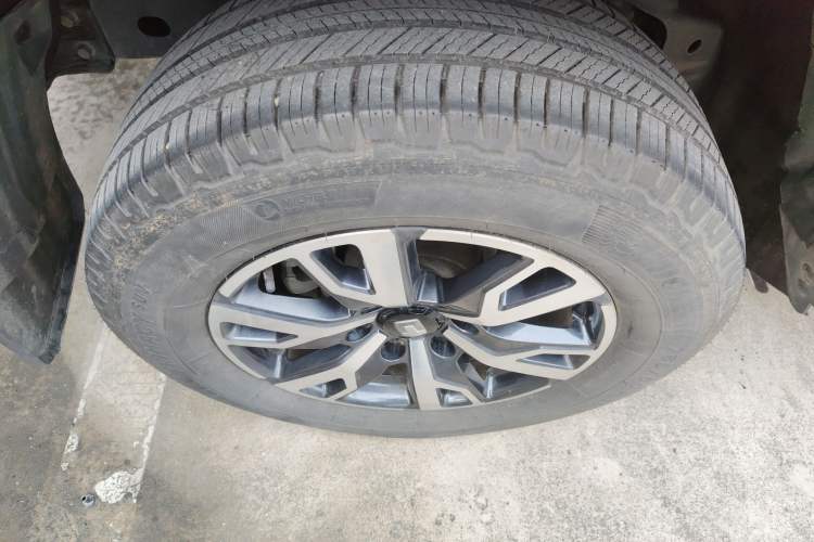 Used Tank 300 2021 City Edition 2.0T—Truly Stylish Right Rear Wheel Hub