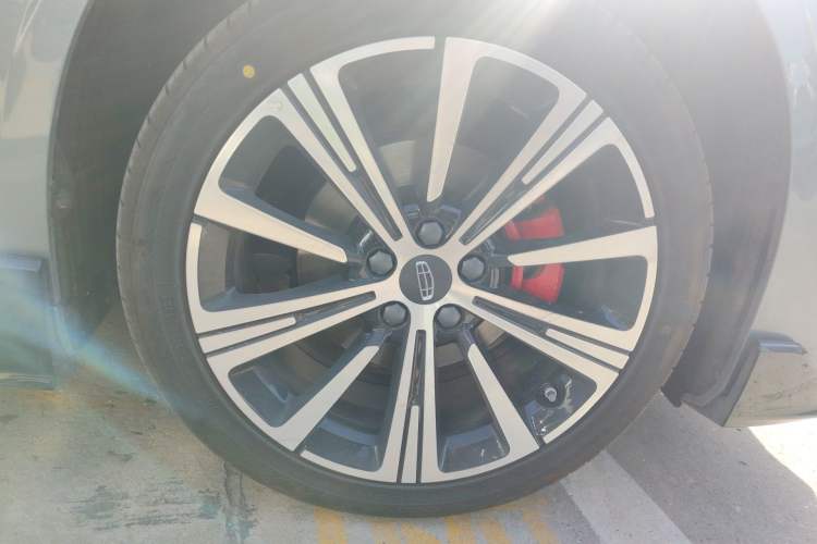 Used Geely Auto Preface 2026 Model Oriental Yao 1.5TD Kunlun Edition
