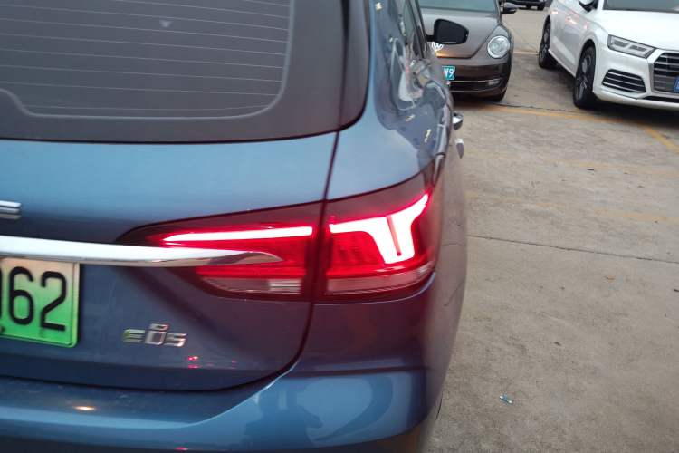 Used Roewe Ei5 2018 Internet Luxury Edition