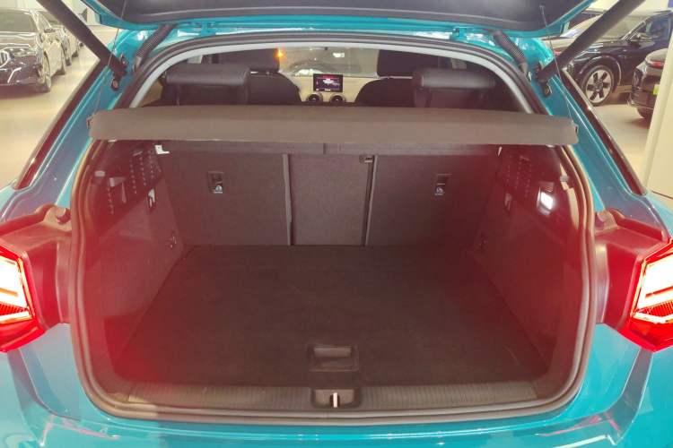 Used Audi Q2L 2018 35 TFSI Launch Exclusive Edition China VI