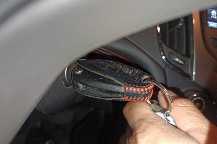 Used Chevrolet Cruze 2018 320 Automatic Pioneer Sunroof Edition
