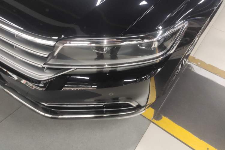 Used Volkswagen Phideon 2019 380TSI Two-Wheel Drive Business Edition China VI Standard Left Front Headlight