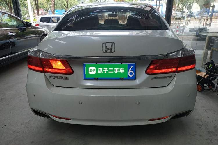 Used Honda Accord 2015 2.0L LX Comfort Edition