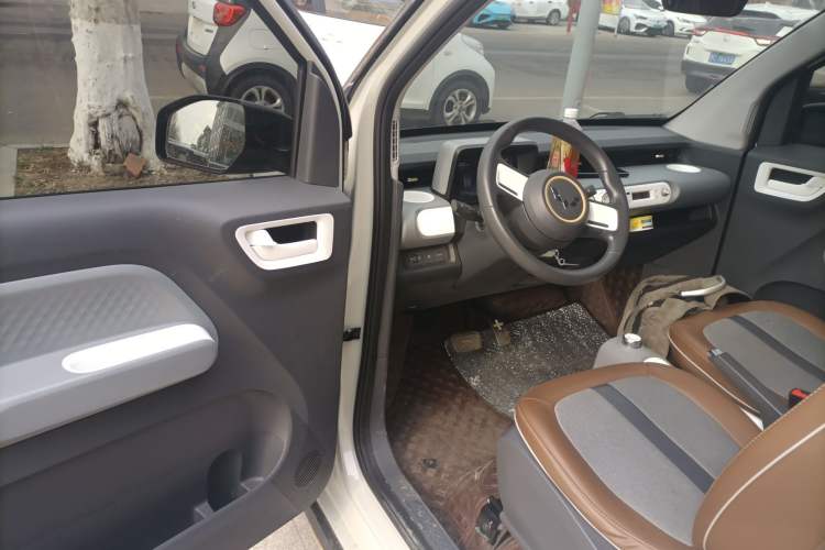 Used Wuling Hongguang MINIEV 2022 GAMEBOY 200km Gaming Edition with Lithium Iron Phosphate