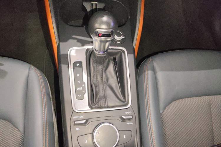 Used Audi Q2L 2018 35 TFSI Fashion Elegant Version China V
