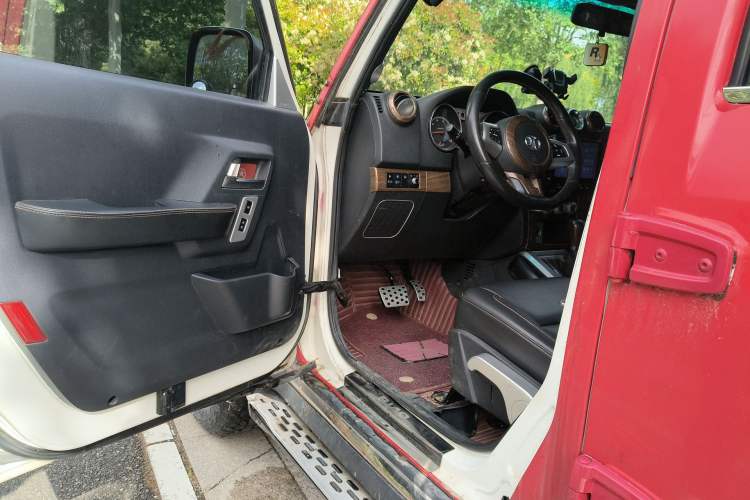 Used BAIC Off-Road BJ40 2016 40L 2.3T Automatic All-Wheel Drive Premium Edition