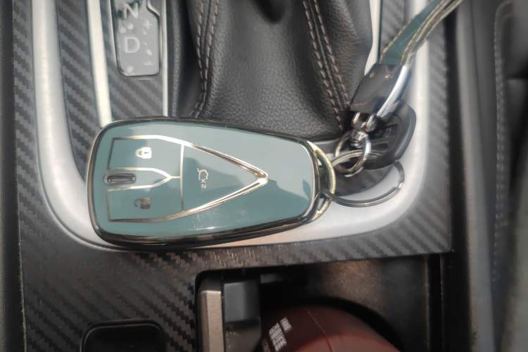 Used CHANGAN Ruicheng CC 2022 Blue Whale Edition 1.5T DCT Luxury Model Vehicle Key