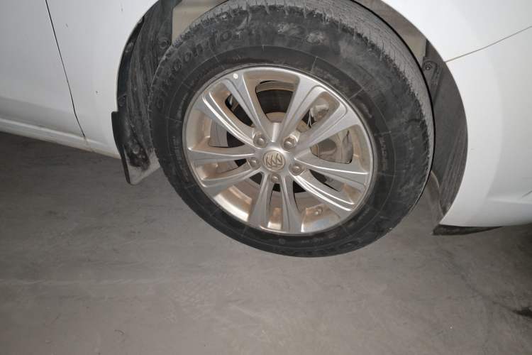 Used Buick GT 2015 15N Manual Entry-Level Trim