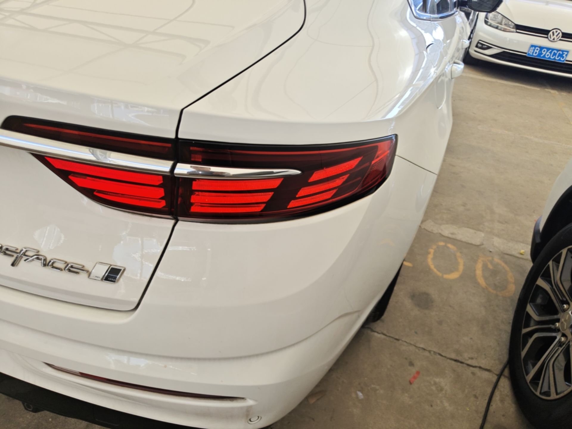 Geely Auto Preface 2023 1.5TD Fuyao Version — снимка 9