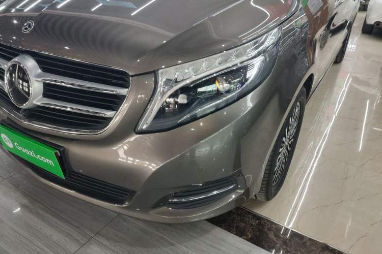 Used Mercedes-Benz V-Class 2017 V 260 L Prestige Extended Edition