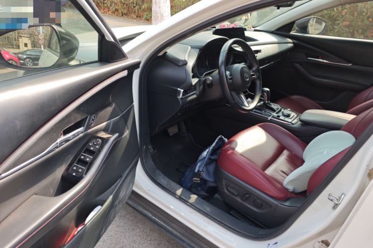 Used Mazda CX-30 2022 2.0L Automatic Yaoyue Edition Obsidian Version
