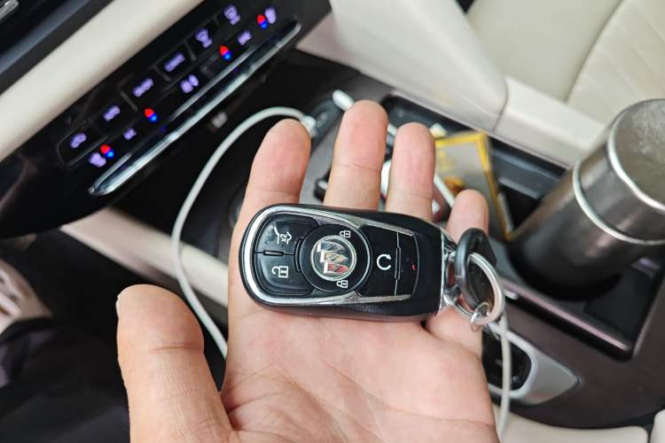Used Buick Enclave 2020 28T All-Wheel Drive Avenir
