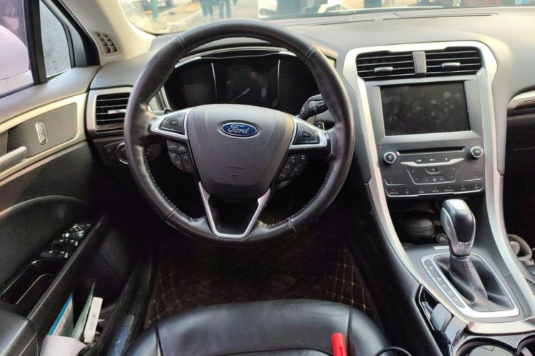 Used Ford Mondeo 2013 2.0L GTDi 200 Luxury Model